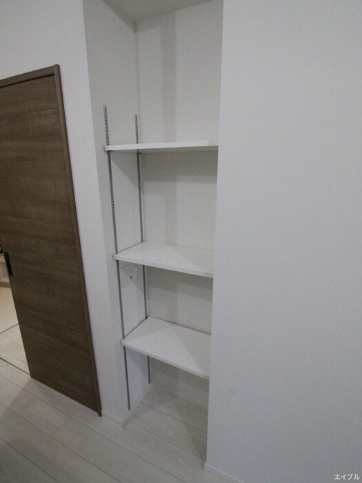 物件内観写真18　(収納)