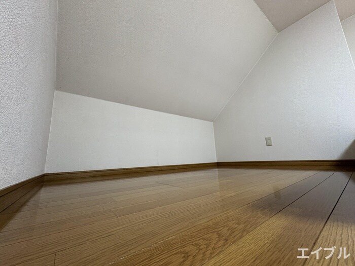 物件内観写真18　(ロフト)