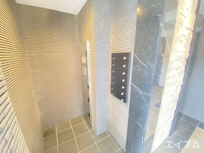 物件外観写真6　(建物設備)