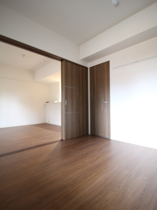 物件内観写真16　(内観写真)