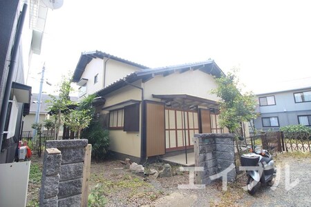 井尻4丁目貸家外観写真