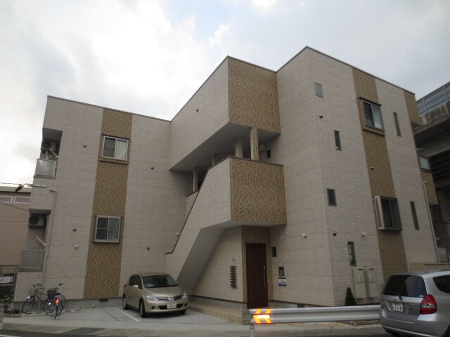 物件外観写真1　(外観写真)