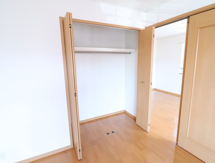 物件内観写真14　(収納)