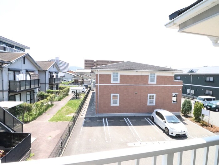 物件内観写真16　(室内からの展望)