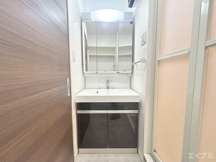 物件内観写真11　(洗面)