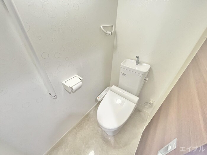 物件内観写真12　(トイレ)