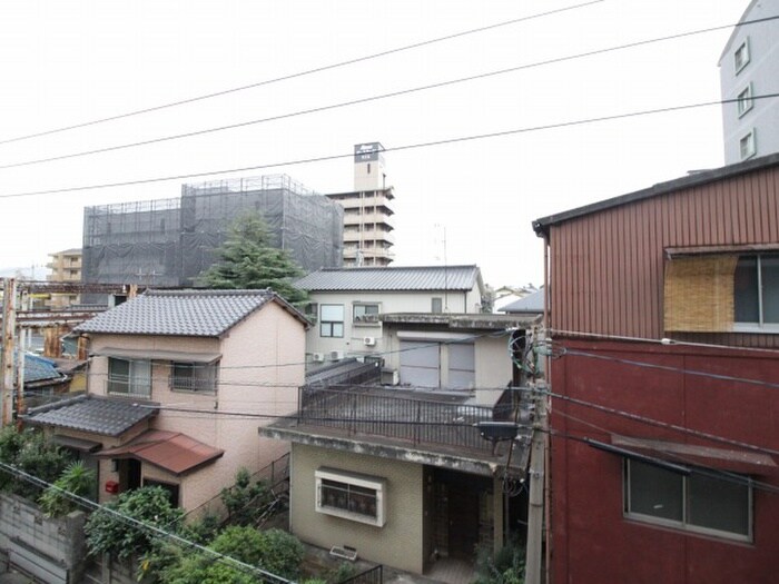 物件内観写真22　(室内からの展望)