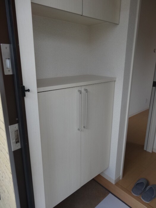 物件内観写真13　(靴箱)