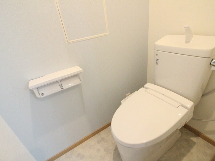 物件内観写真9　(トイレ)