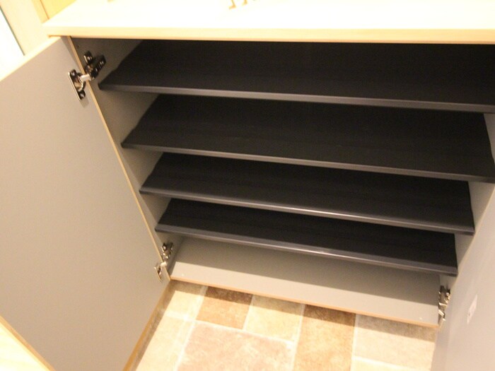 物件内観写真12　(靴箱)