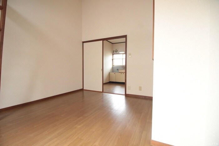 物件内観写真5　(居室)