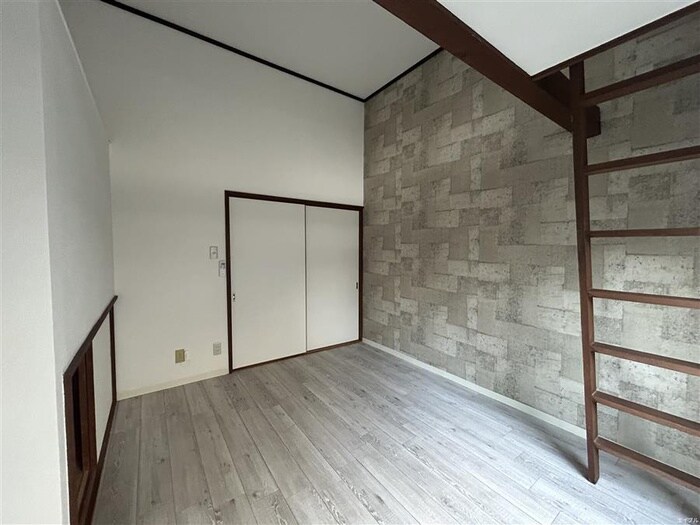 物件内観写真6　(居室)