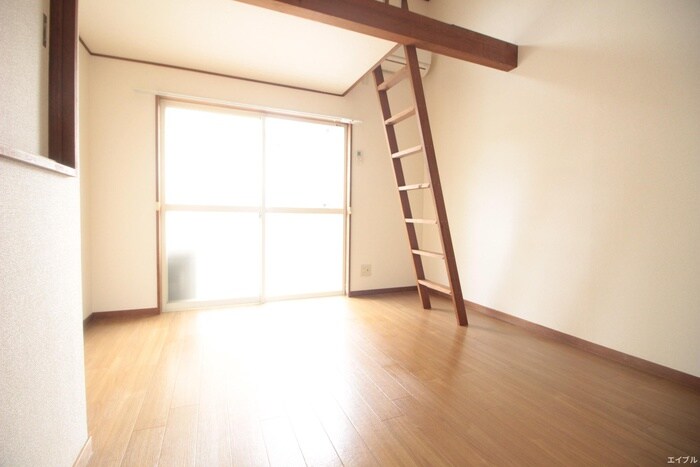 物件内観写真7　(居室)