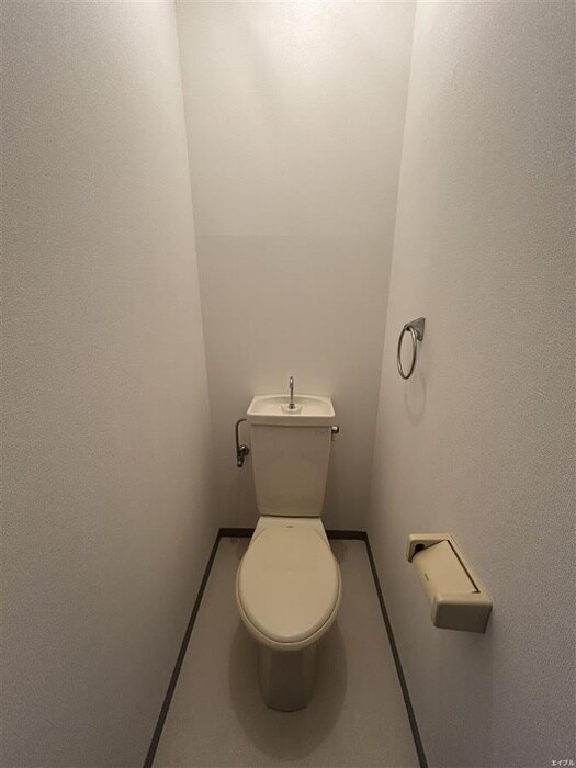 物件内観写真15　(トイレ)