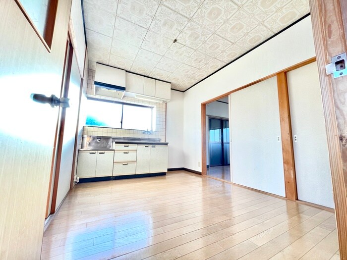 物件内観写真5　(居室)