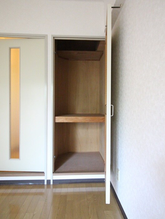 物件内観写真11　(収納)