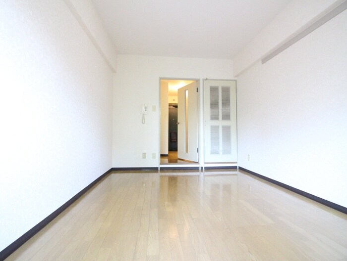 物件内観写真21　(居室)