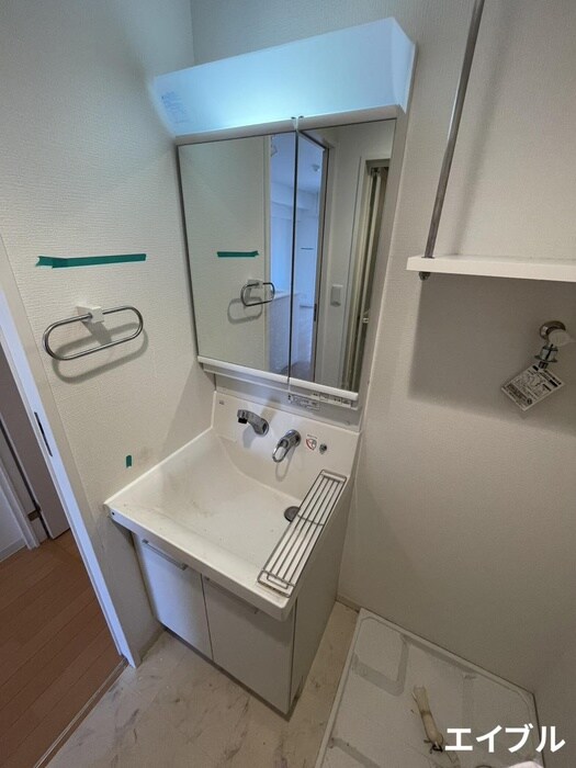 物件内観写真8　(洗面)