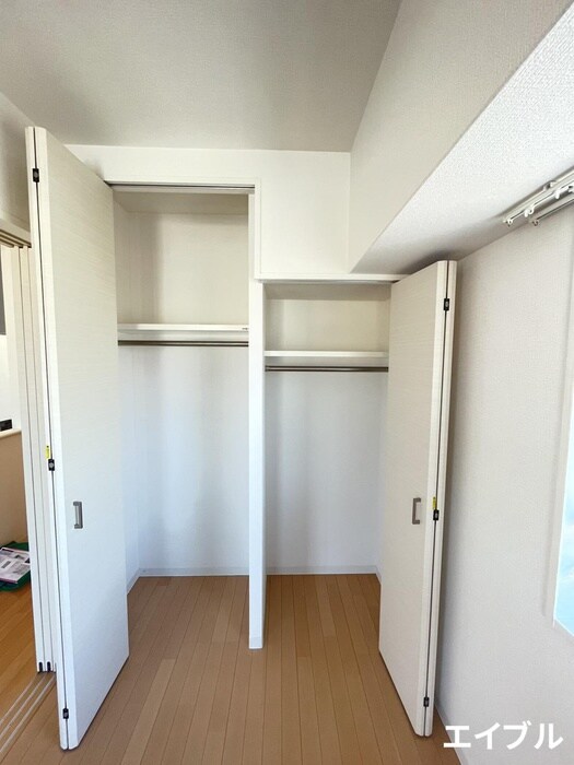 物件内観写真11　(収納)