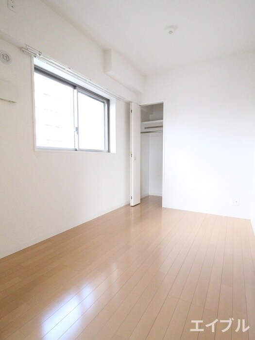 物件内観写真19　(居室)