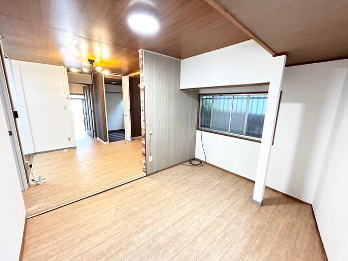 物件内観写真11　(居室)