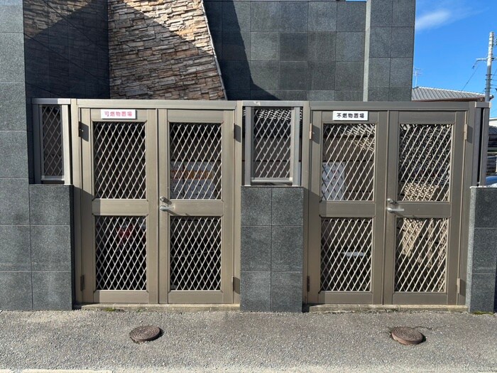 物件外観写真6　(建物設備)