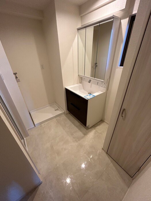 物件内観写真12　(洗面)