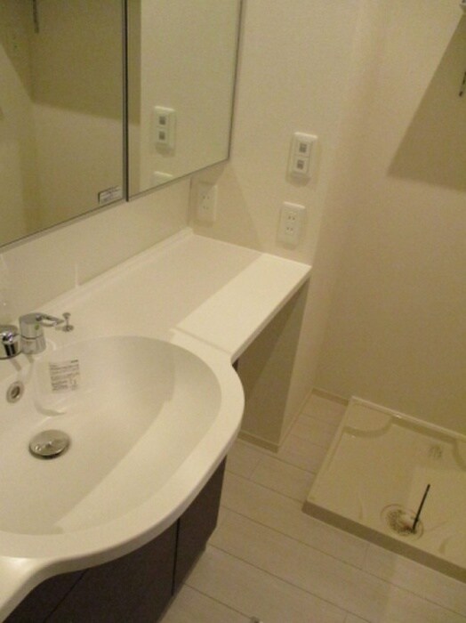 物件内観写真10　(洗面)