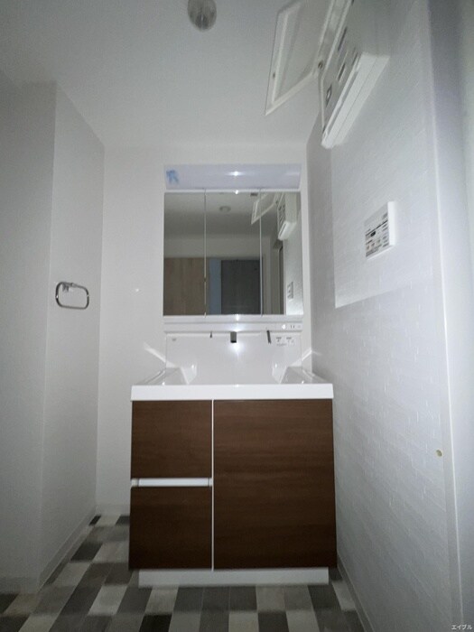 物件内観写真12　(洗面)