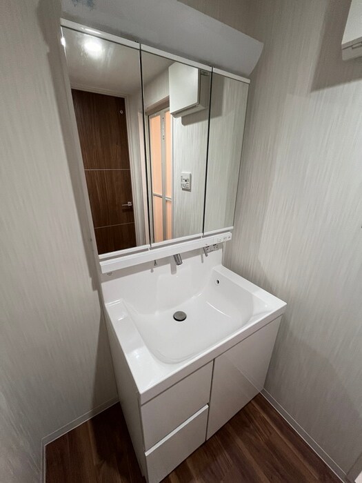 物件内観写真12　(洗面)