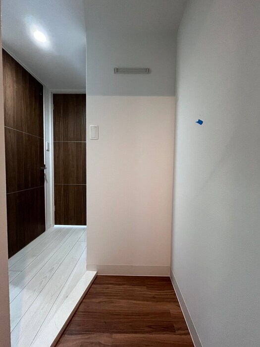 物件内観写真19　(廊下)