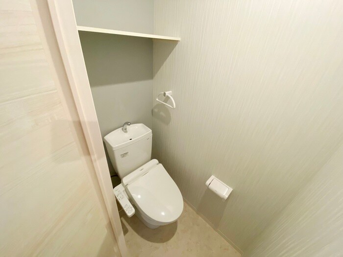 物件内観写真9　(トイレ)