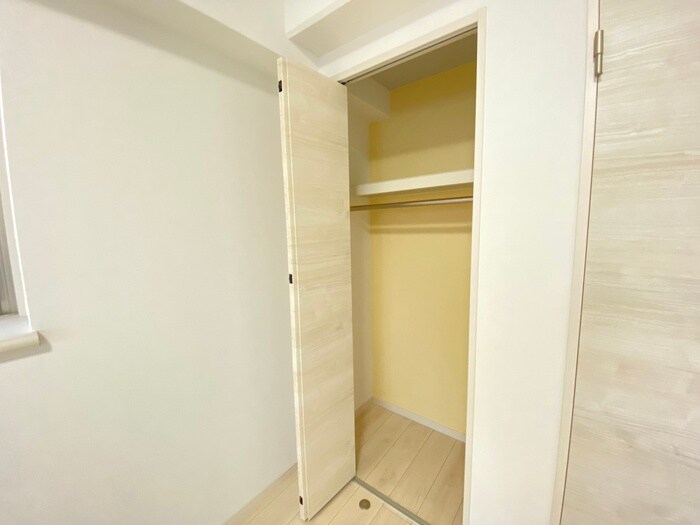 物件内観写真12　(収納)