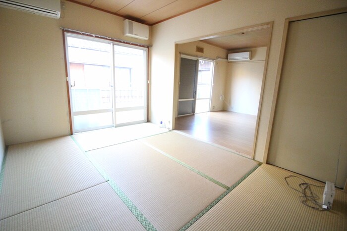 物件内観写真8　(居室)