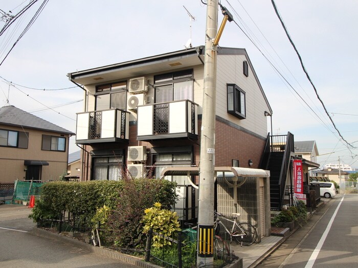 物件外観写真1　(外観写真)