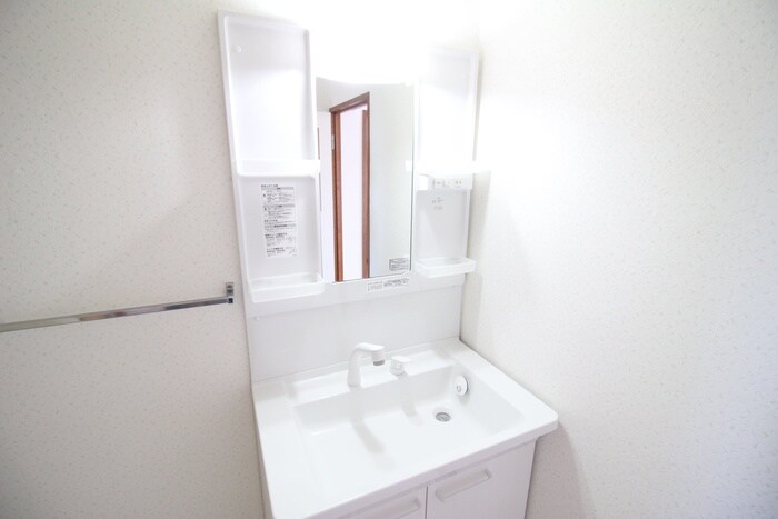 物件内観写真13　(洗面)