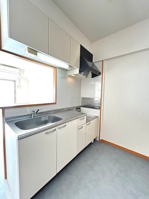 物件内観写真8　(キッチン)