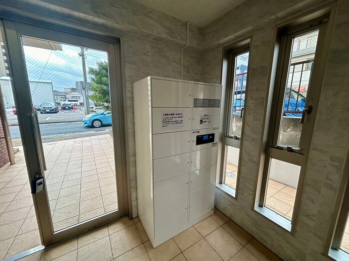 物件外観写真4　(建物設備)