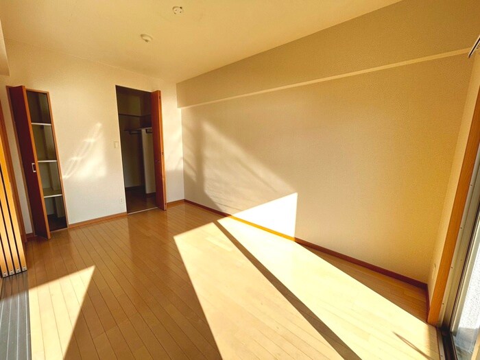 物件内観写真19　(居室)