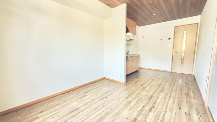 物件内観写真16　(居室)