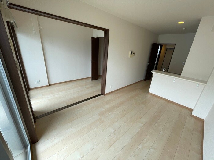 物件内観写真6　(居室)