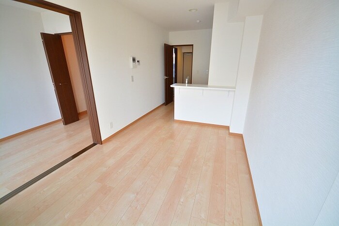 物件内観写真6　(居室)