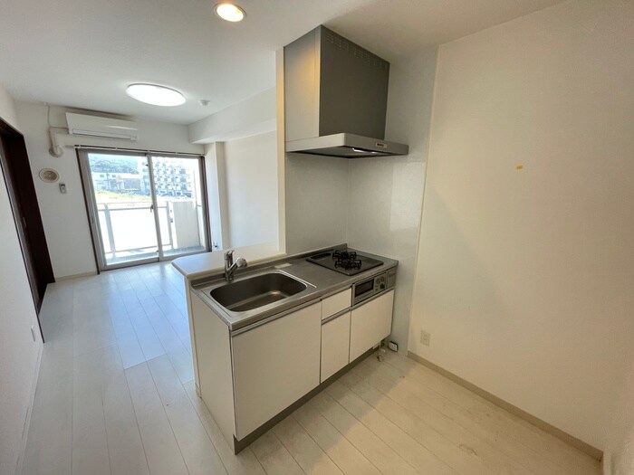 物件内観写真8　(キッチン)