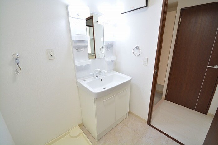 物件内観写真13　(洗面)