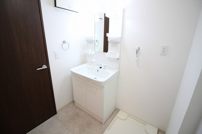 物件内観写真13　(洗面)