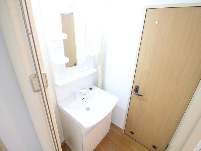 物件内観写真7　(洗面)