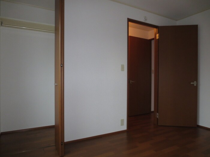 物件内観写真6　(居室)