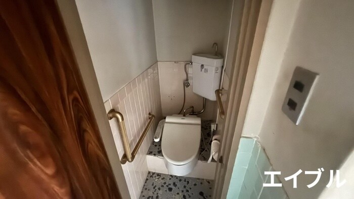 物件内観写真11　(トイレ)