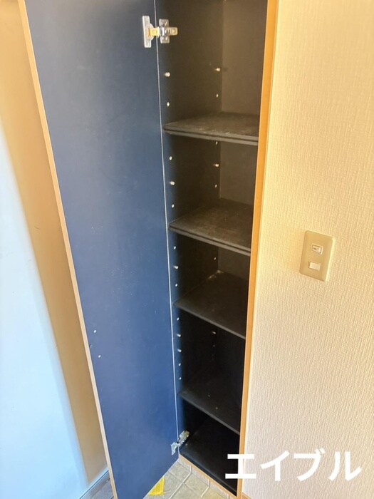 物件内観写真17　(靴箱)