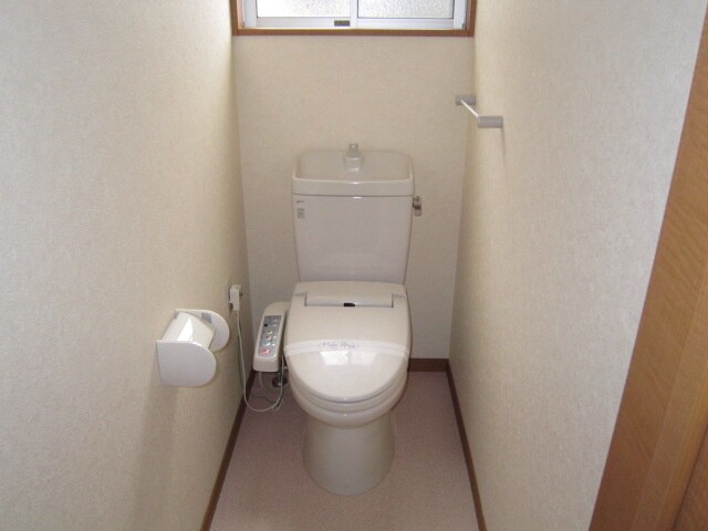 物件内観写真13　(トイレ)